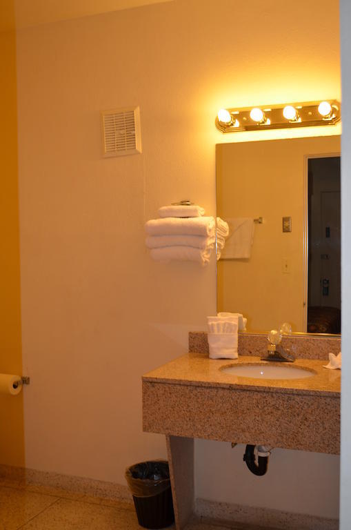Indio Holiday Motel ห้อง รูปภาพ