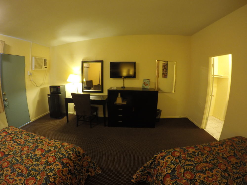 Indio Holiday Motel ภายนอก รูปภาพ